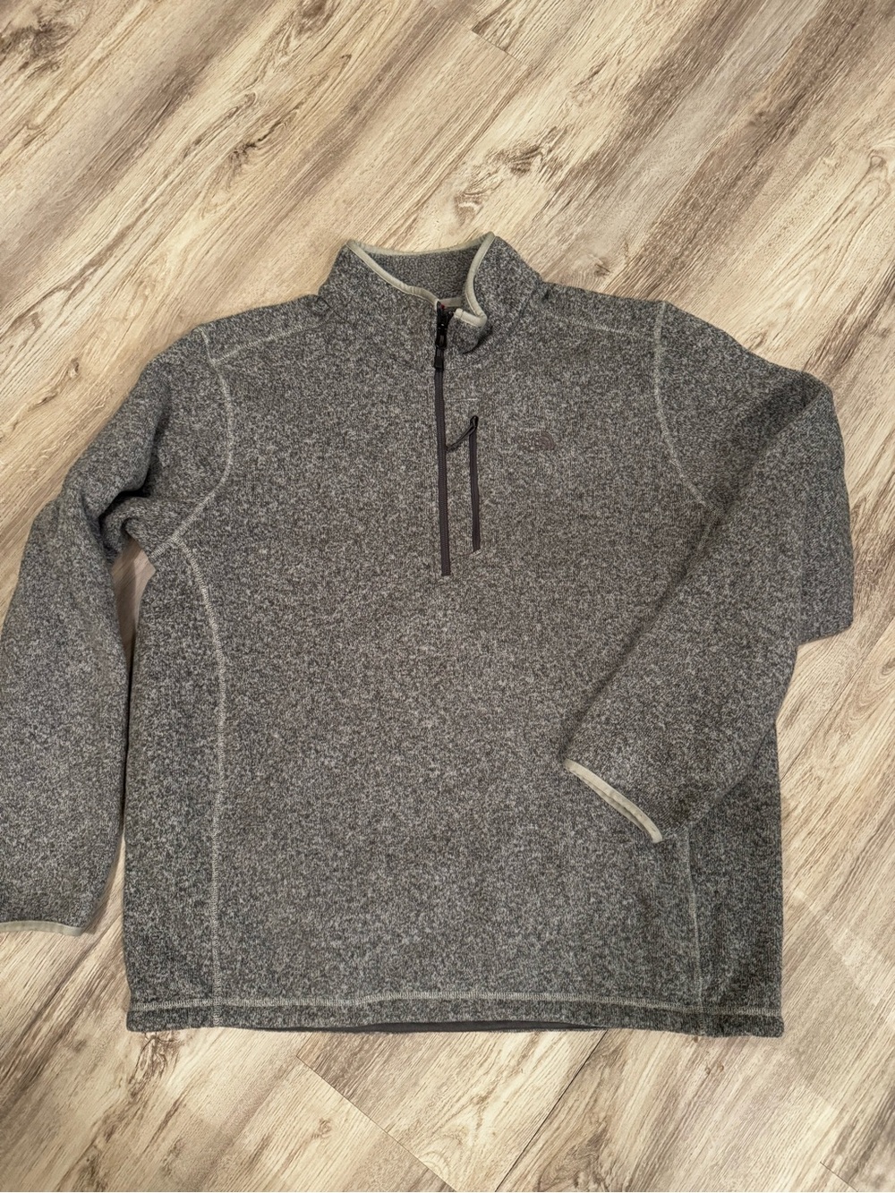 The North Face Men's Grey Heather Quarter-Zip Performance Pullover size 2XL